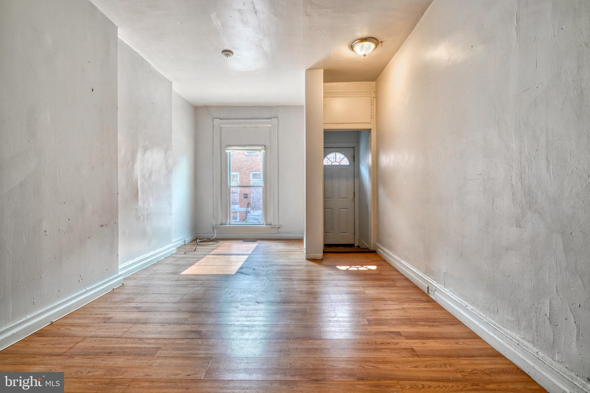 MADISON EASTEND - Residential Lease