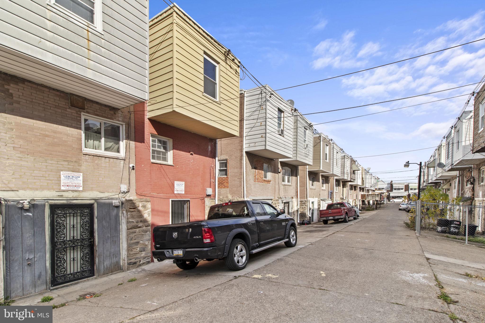 PHILADELPHIA (SOUTHWEST) - Residential