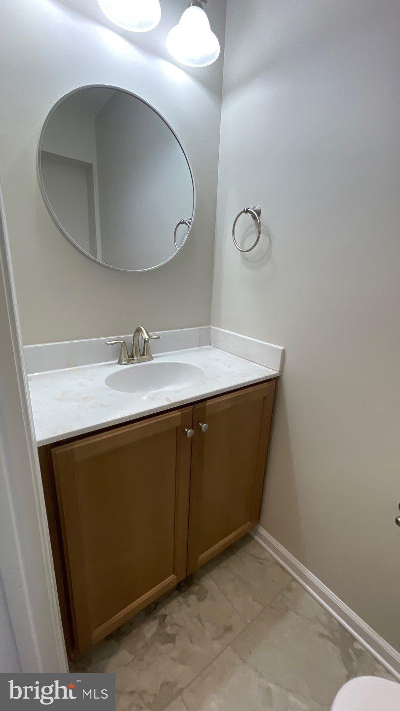 VILLAGE OF HICKORY RIDGE - Residential Lease