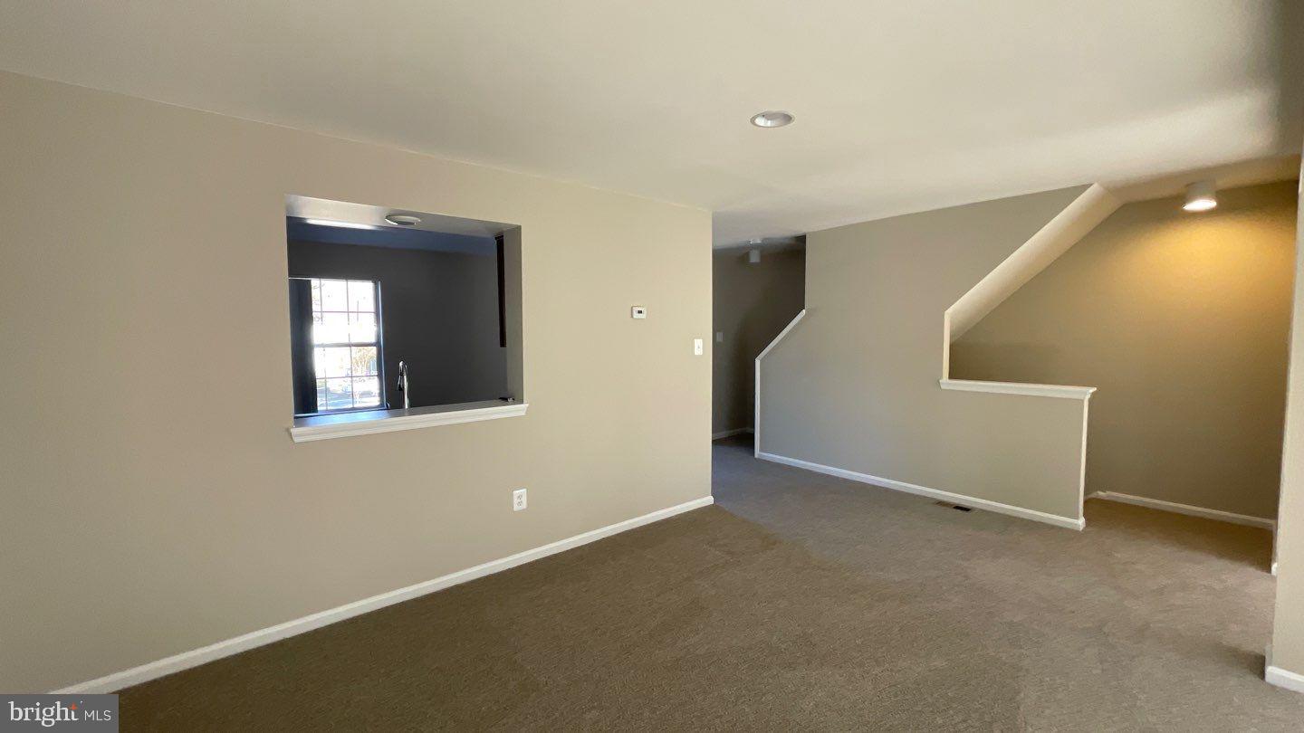 VILLAGE OF HICKORY RIDGE - Residential Lease