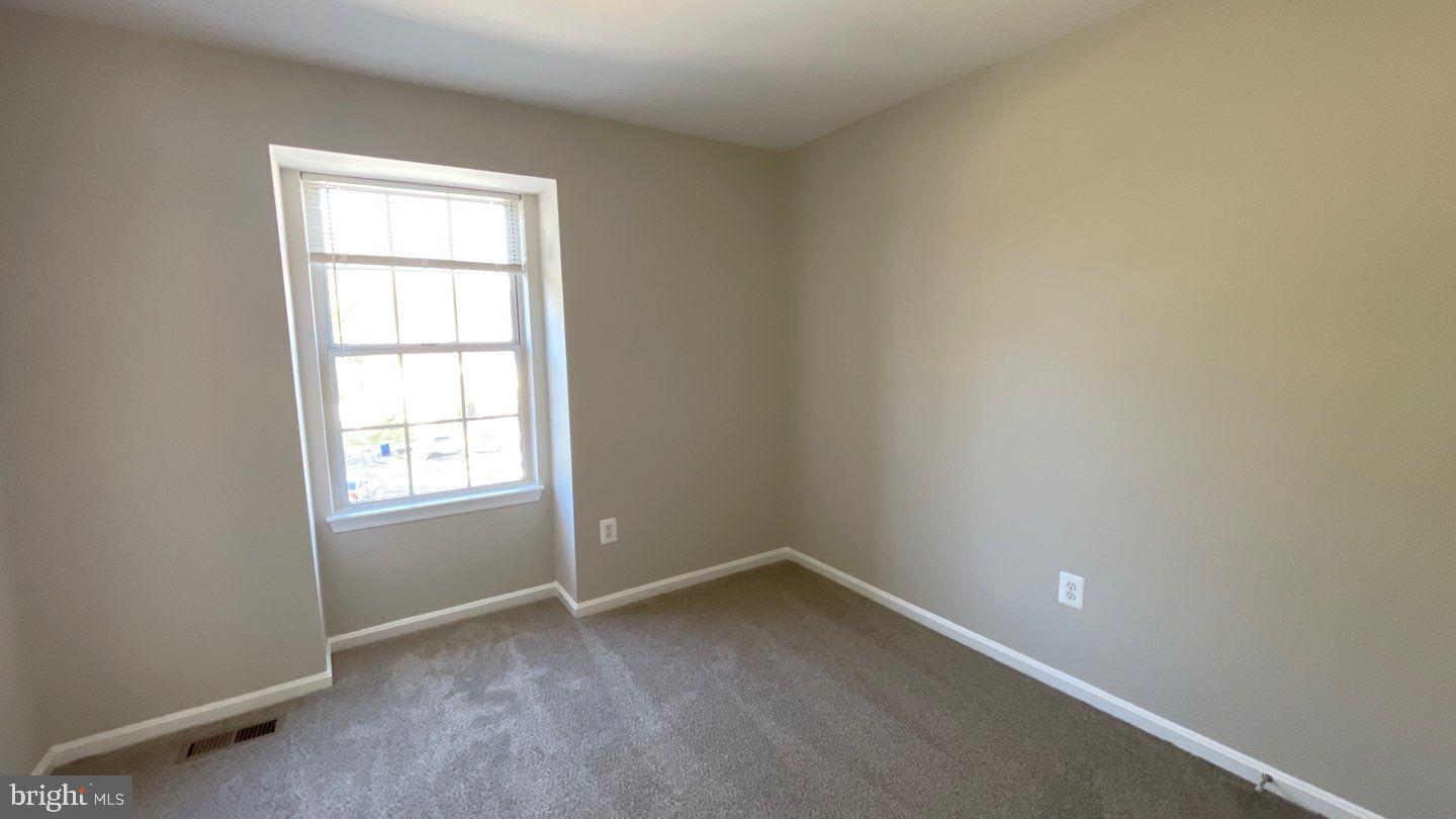 VILLAGE OF HICKORY RIDGE - Residential Lease