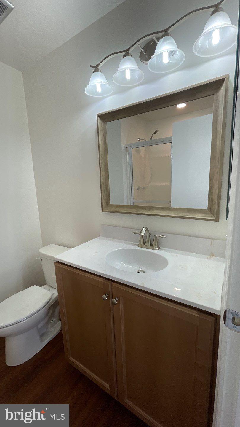 VILLAGE OF HICKORY RIDGE - Residential Lease