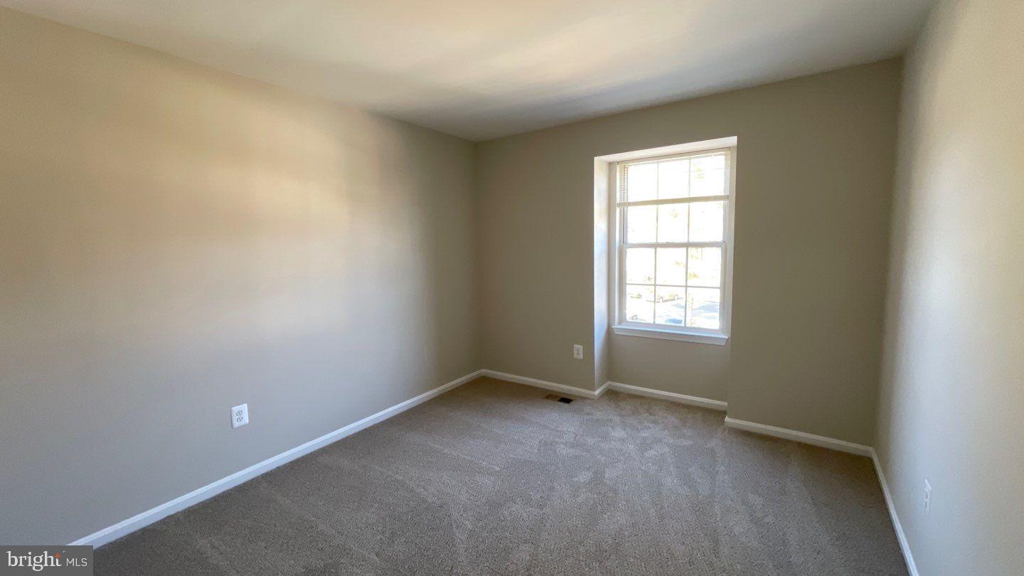 VILLAGE OF HICKORY RIDGE - Residential Lease