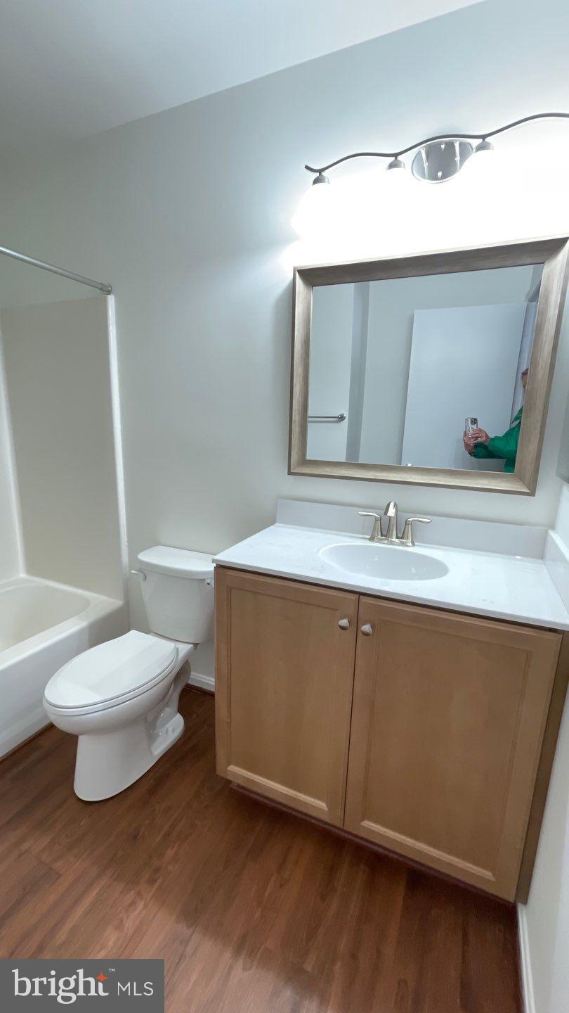 VILLAGE OF HICKORY RIDGE - Residential Lease