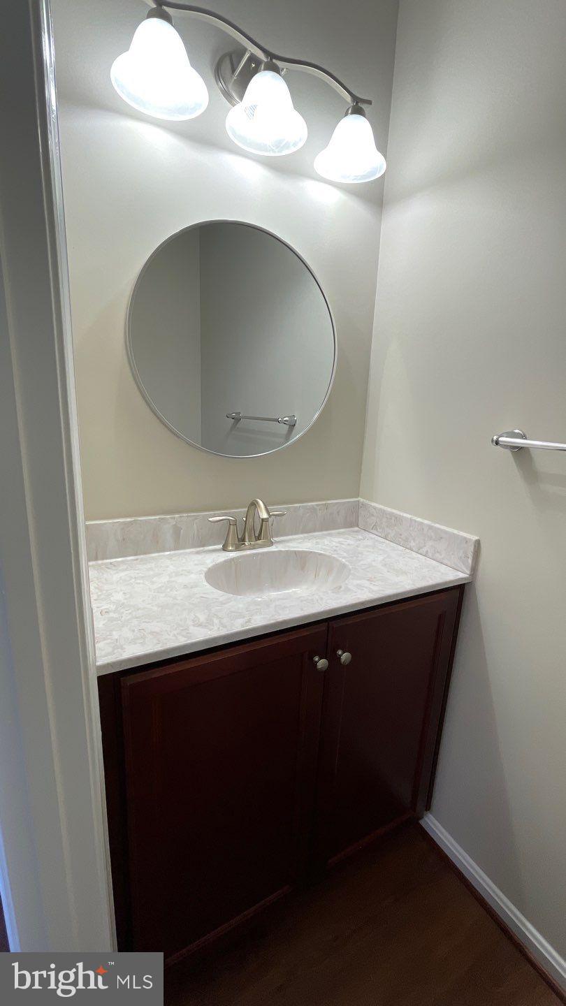 VILLAGE OF HICKORY RIDGE - Residential Lease