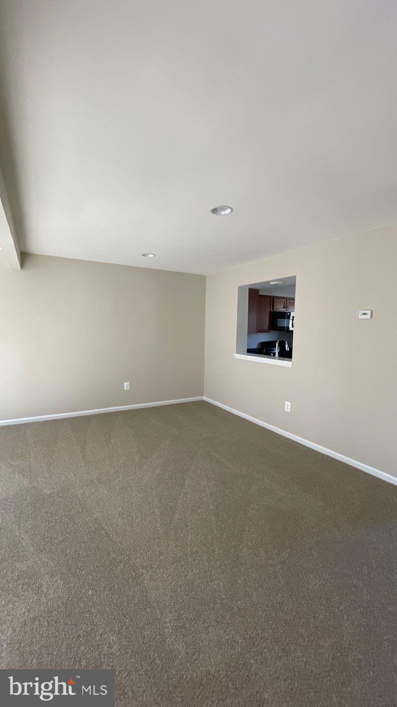 VILLAGE OF HICKORY RIDGE - Residential Lease