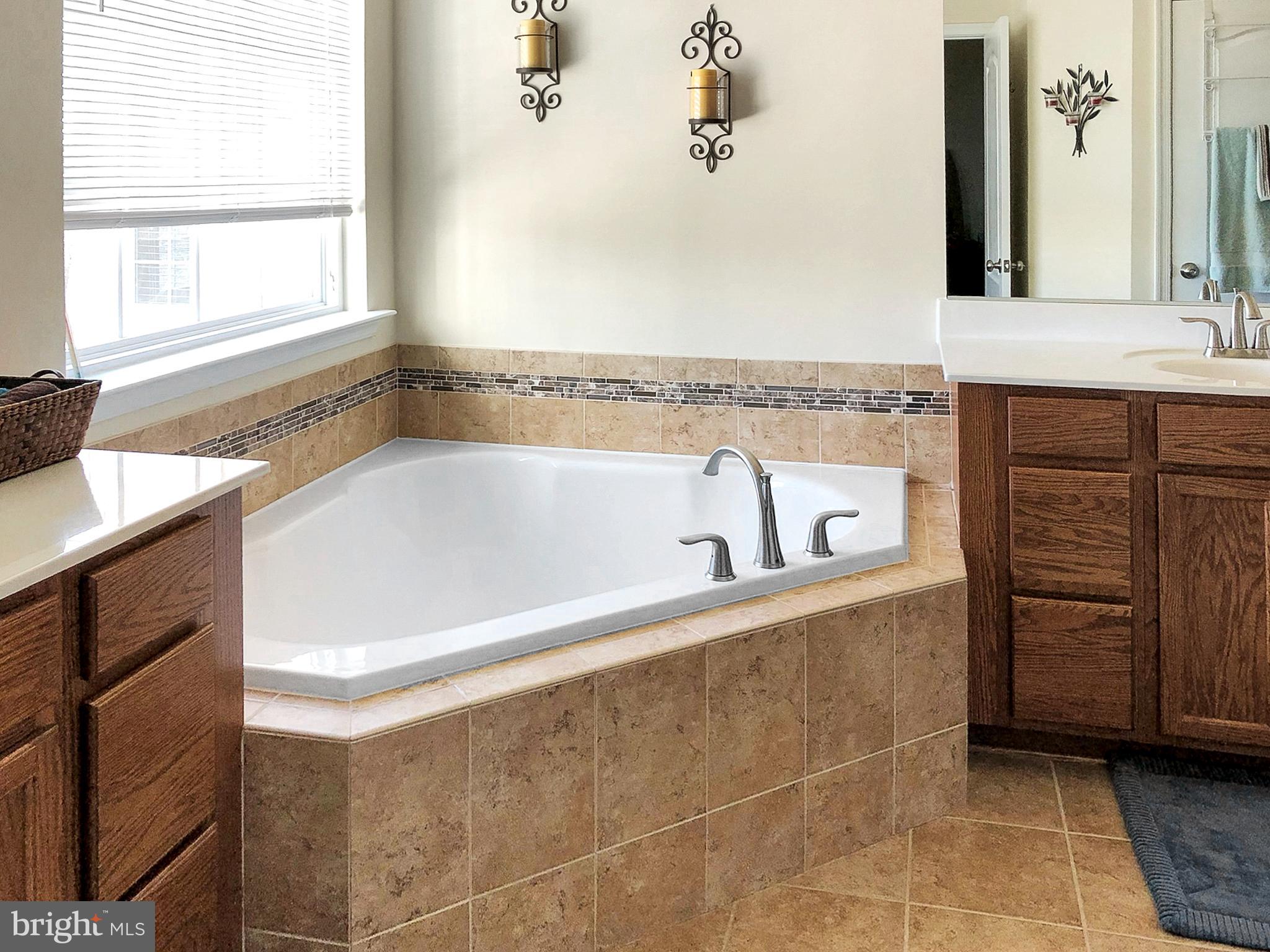 COLONIAL FORGE - Residential