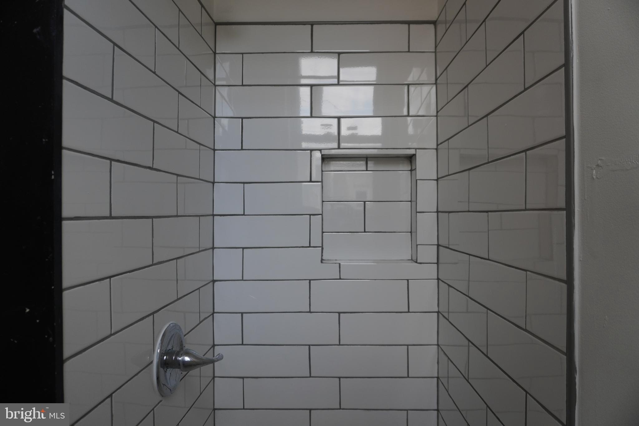 NICETOWN-TIOGA - Residential Lease