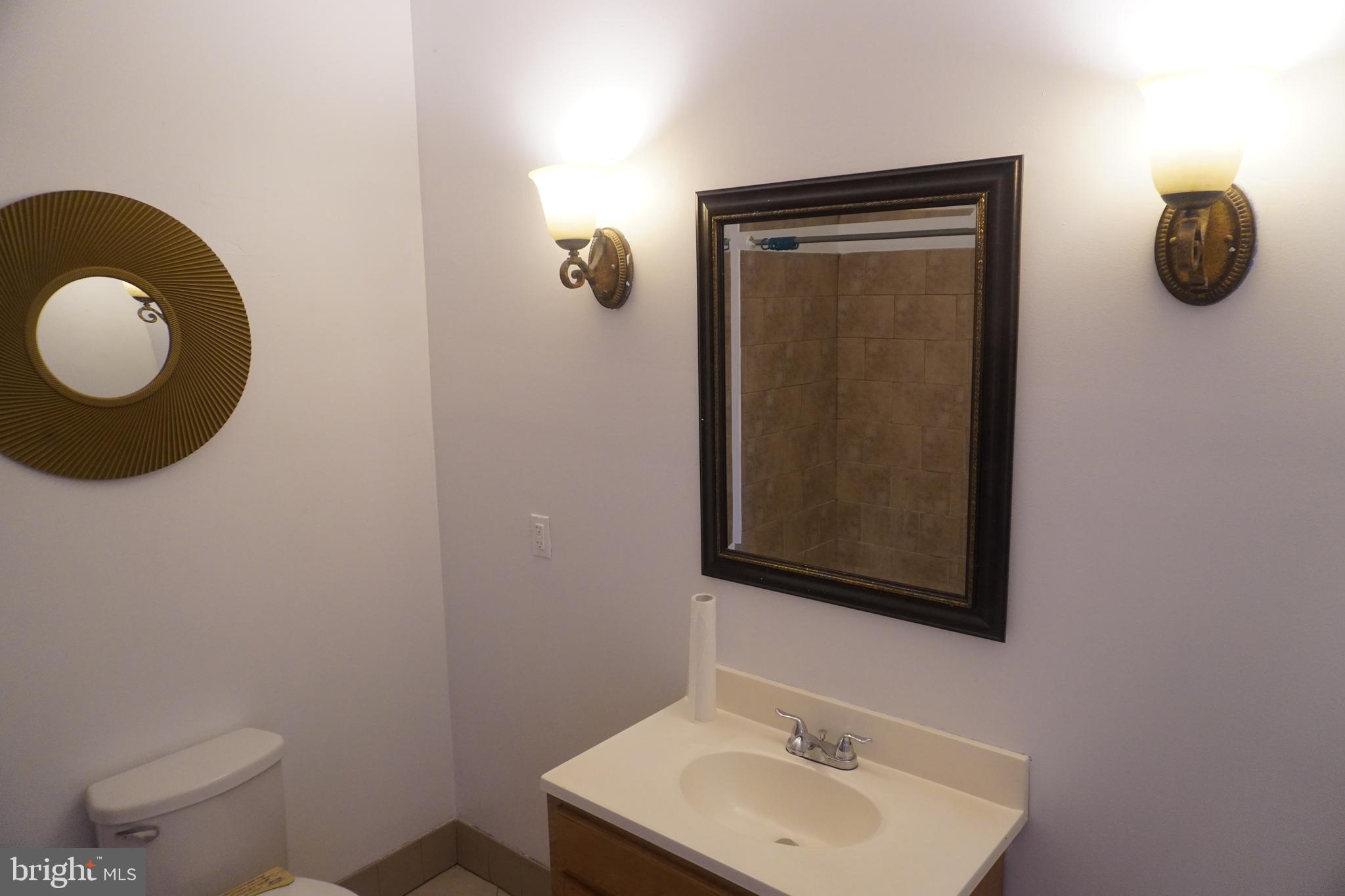 NICETOWN-TIOGA - Residential Lease