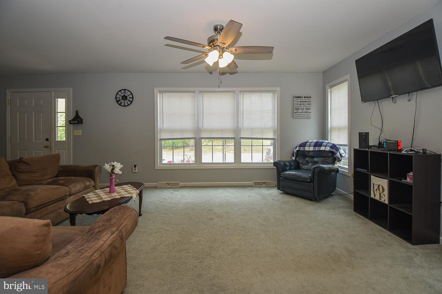 HILLCREST ESTATES - Residential