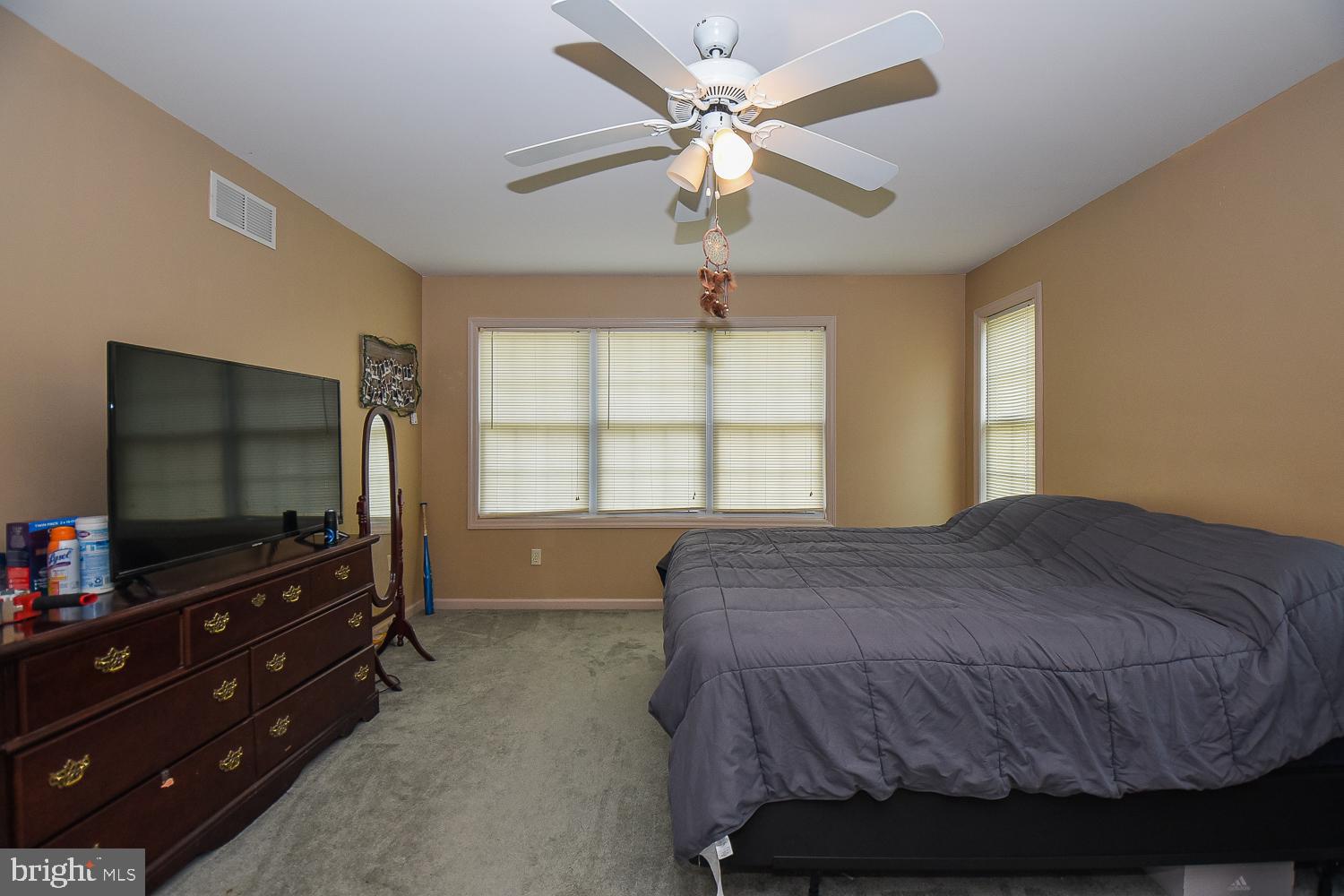 HILLCREST ESTATES - Residential