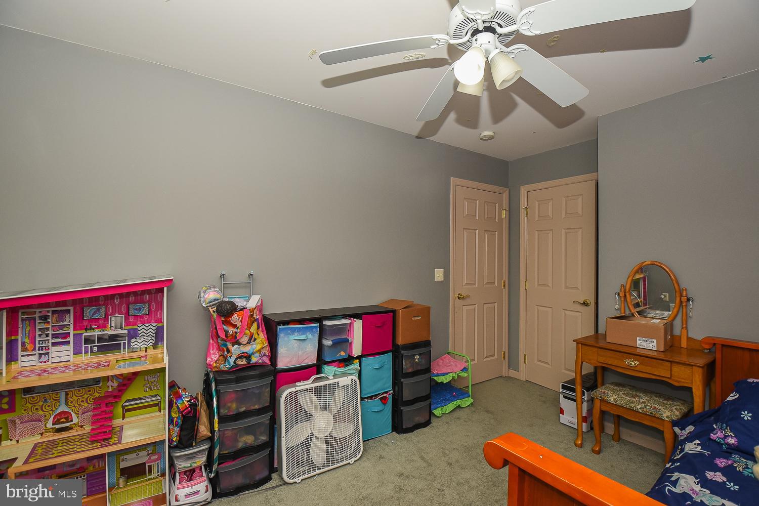 HILLCREST ESTATES - Residential