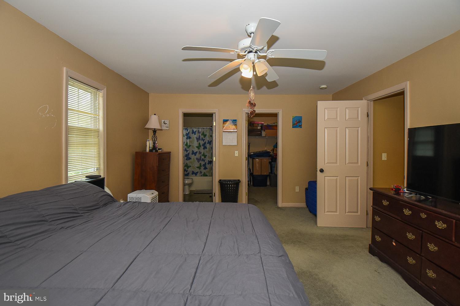 HILLCREST ESTATES - Residential