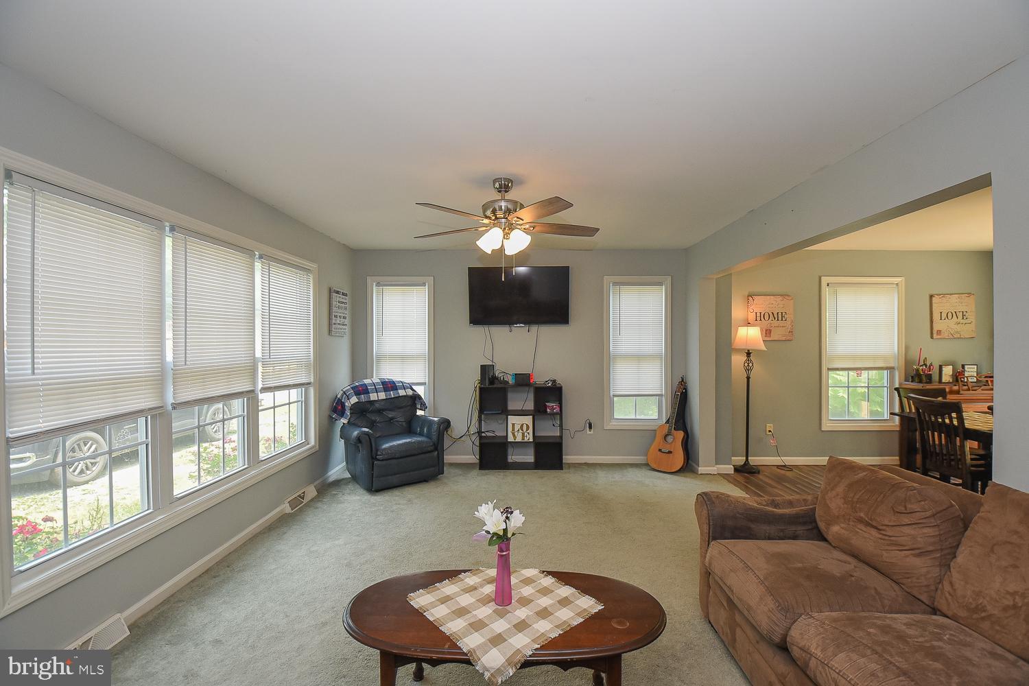 HILLCREST ESTATES - Residential