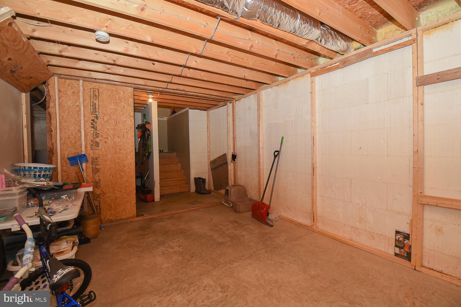 HILLCREST ESTATES - Residential