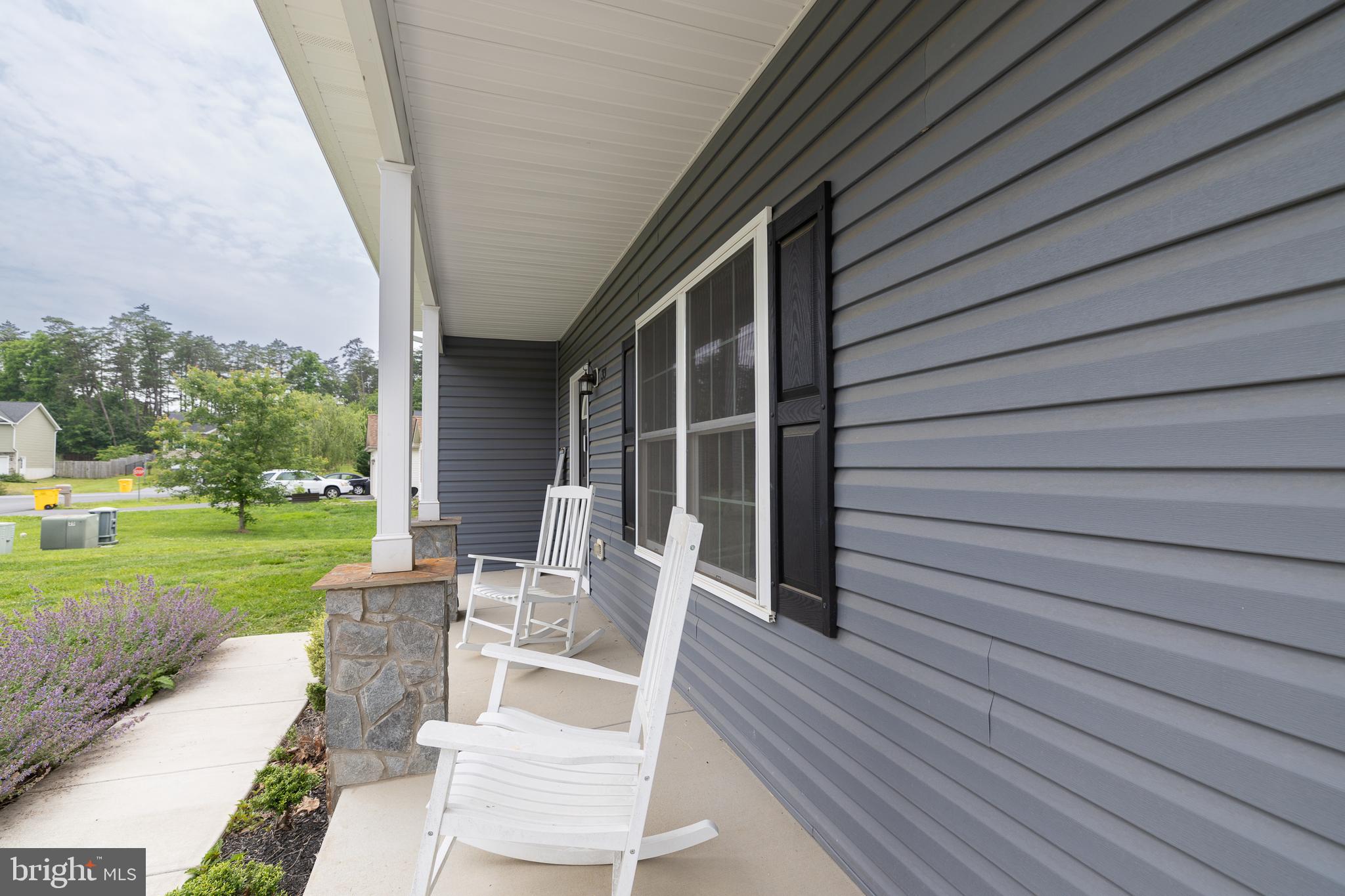 33 SINKER DRIVE