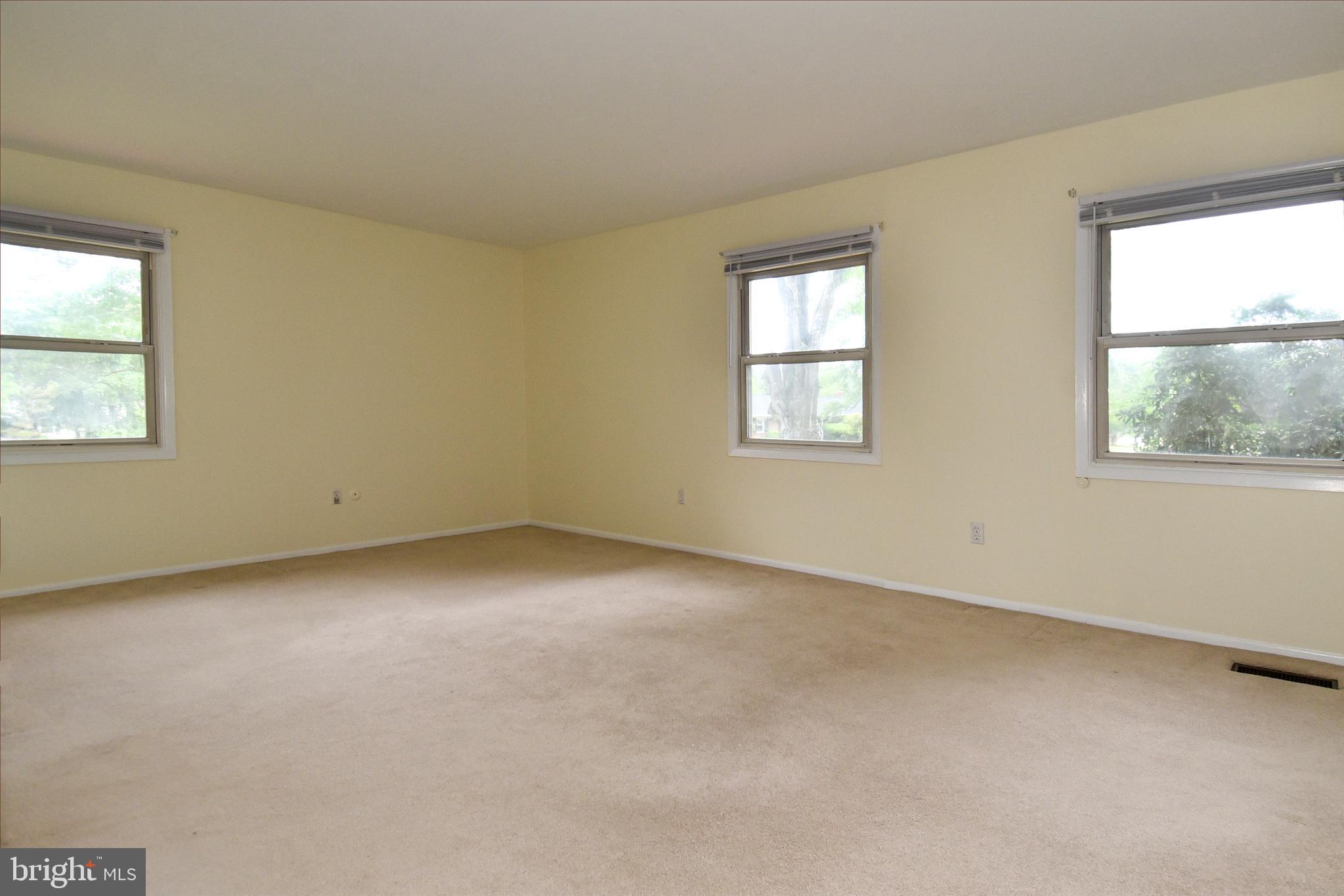 MEADOWBROOK AT BELAIR - Residential