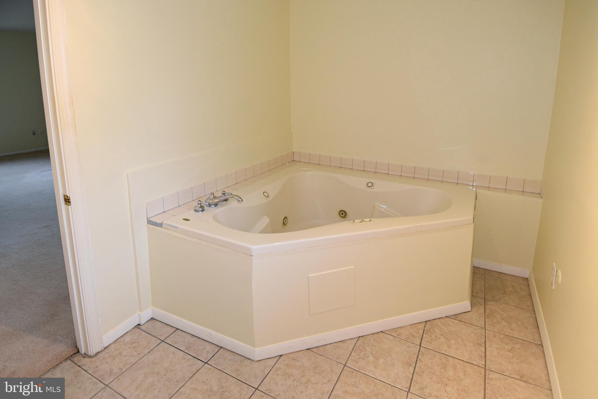 MEADOWBROOK AT BELAIR - Residential