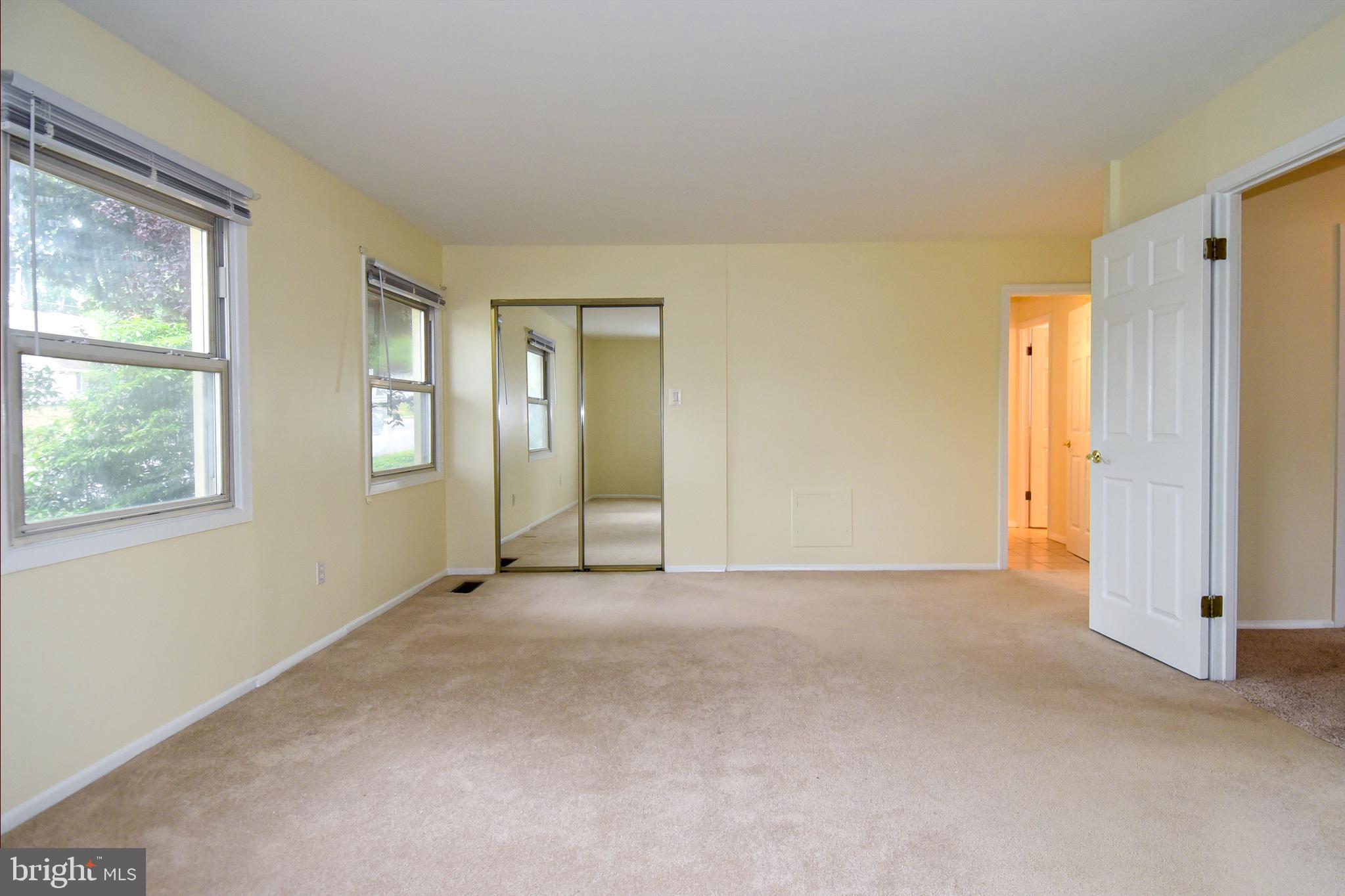 MEADOWBROOK AT BELAIR - Residential