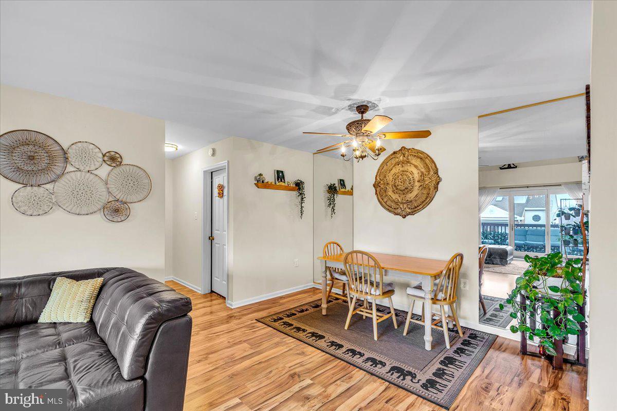 ROLLINGWOOD - Residential