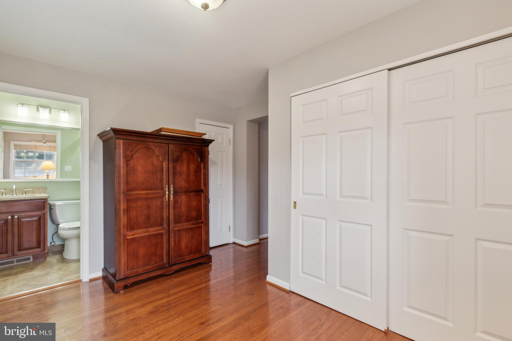 CALVERTON - Residential