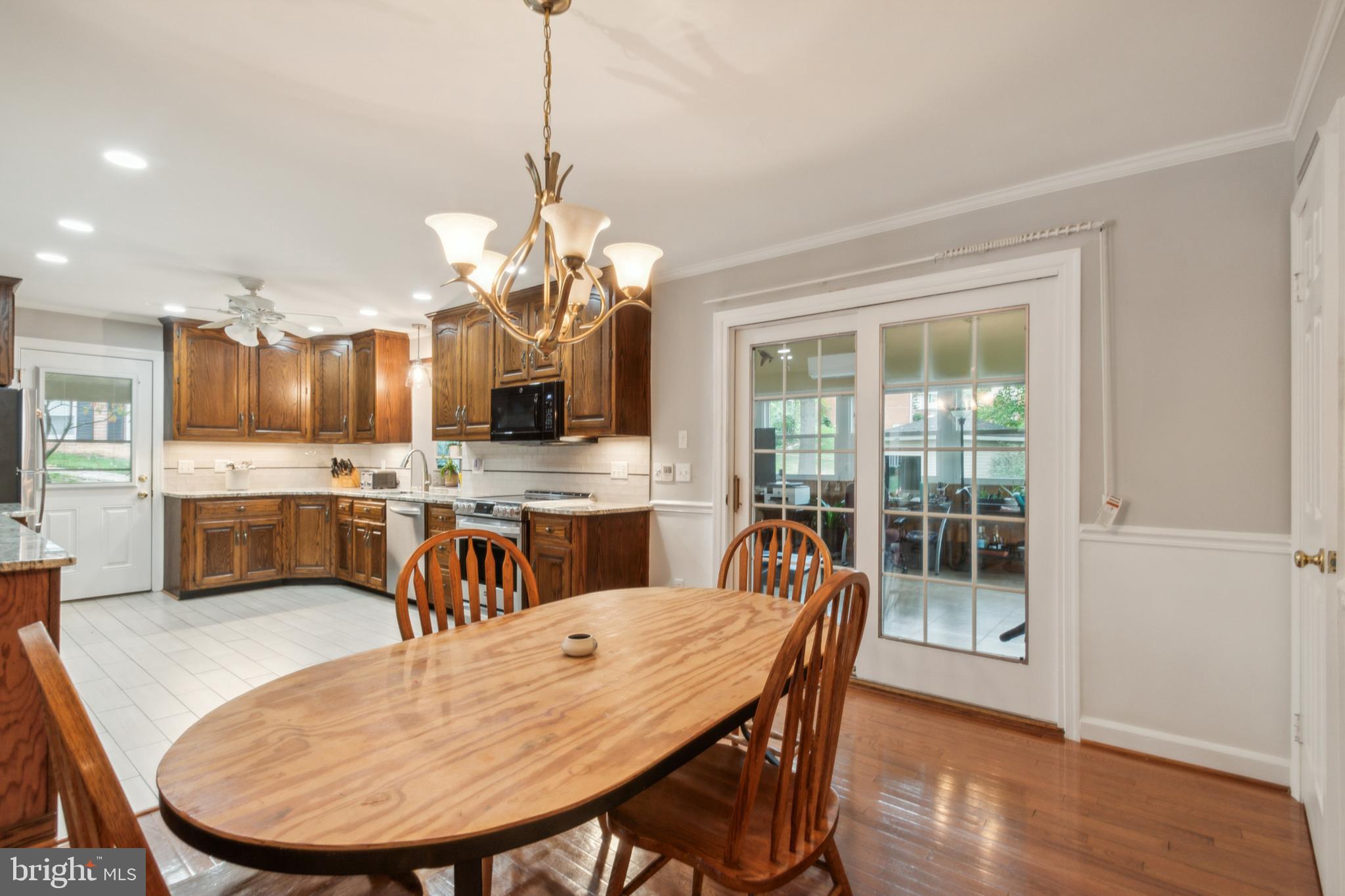 CALVERTON - Residential