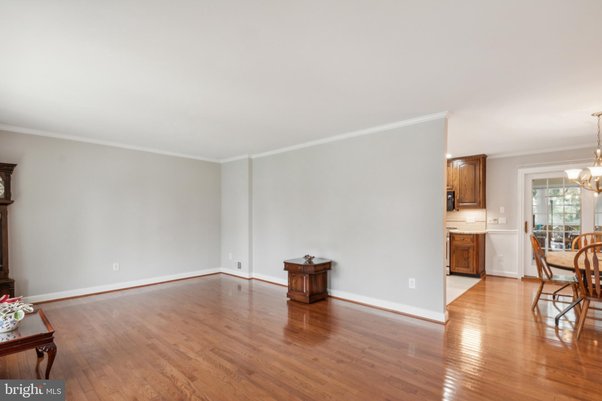 CALVERTON - Residential