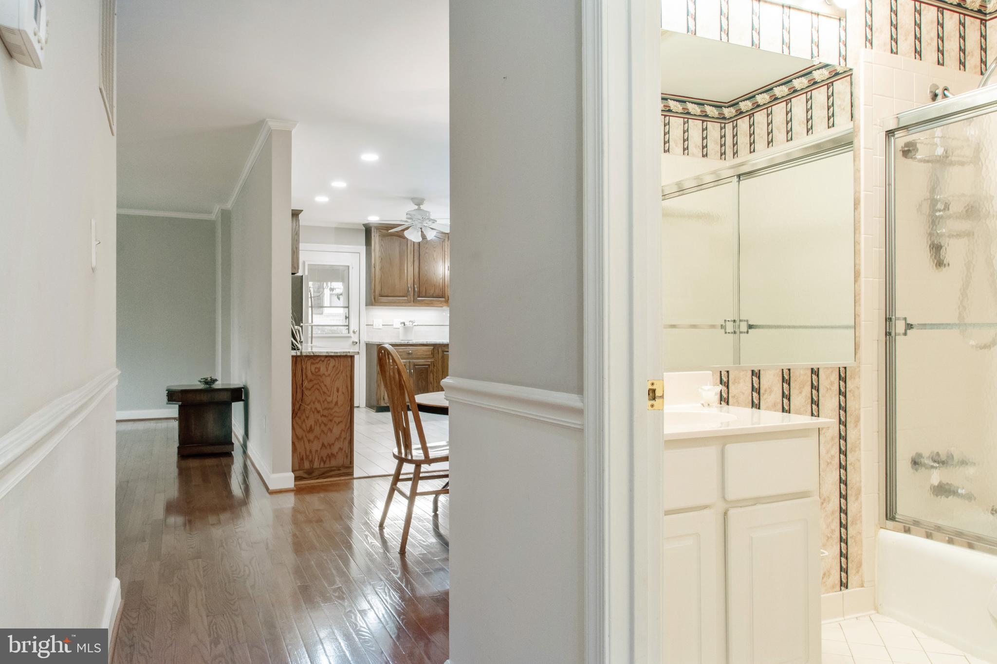 CALVERTON - Residential