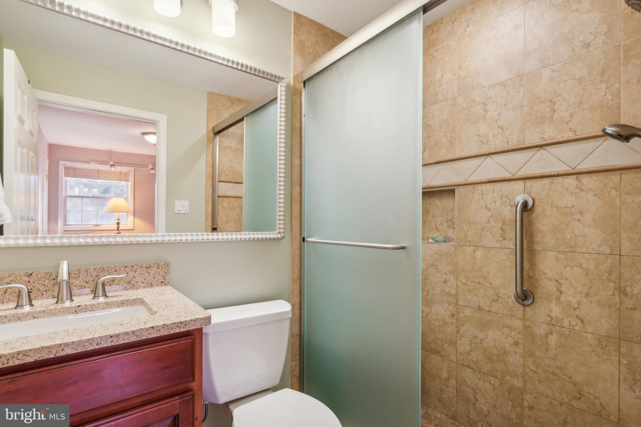 CALVERTON - Residential