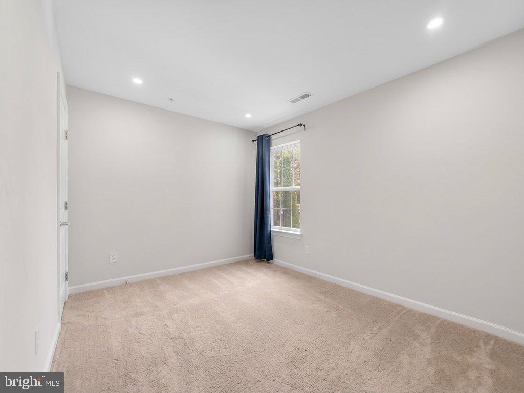 CAPITOL HEIGHTS - Residential