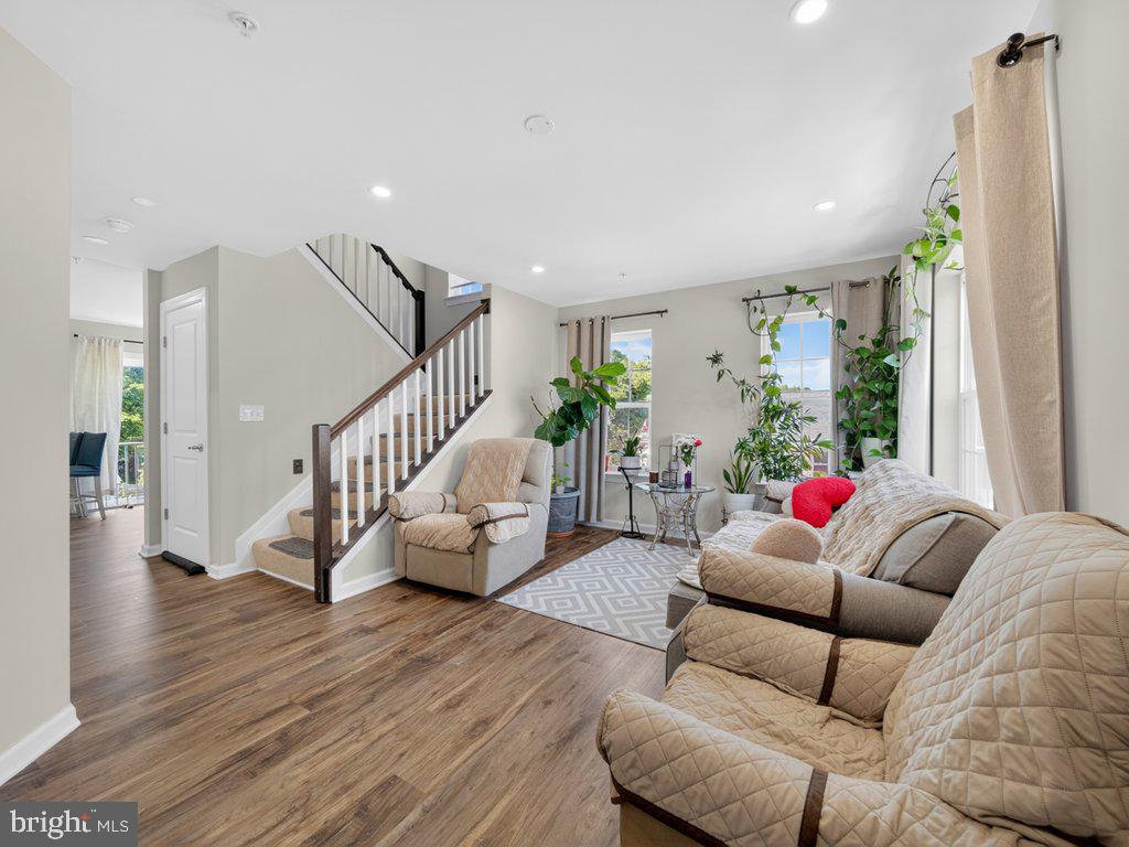 CAPITOL HEIGHTS - Residential