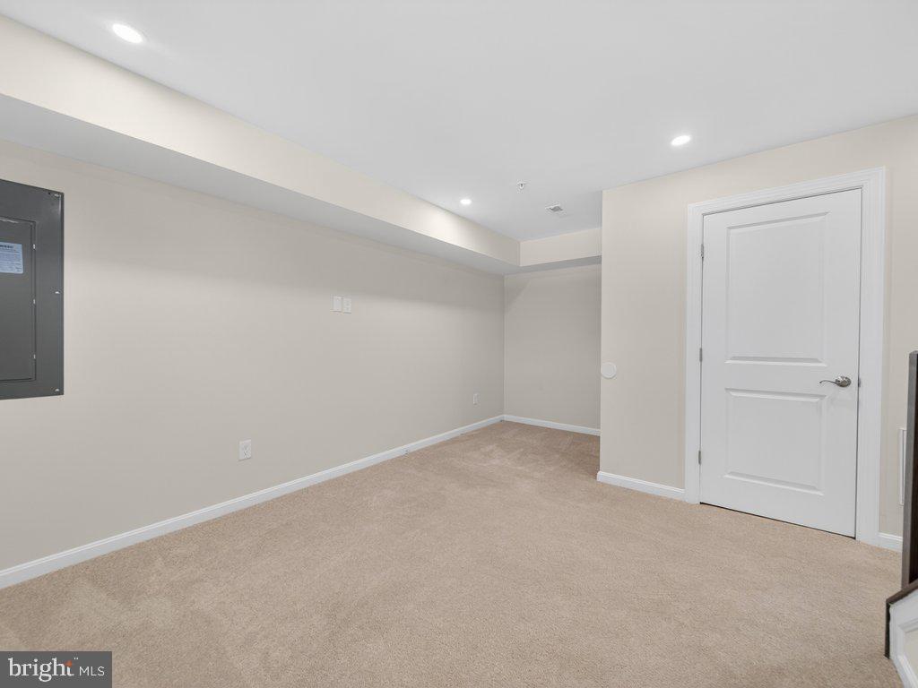 CAPITOL HEIGHTS - Residential