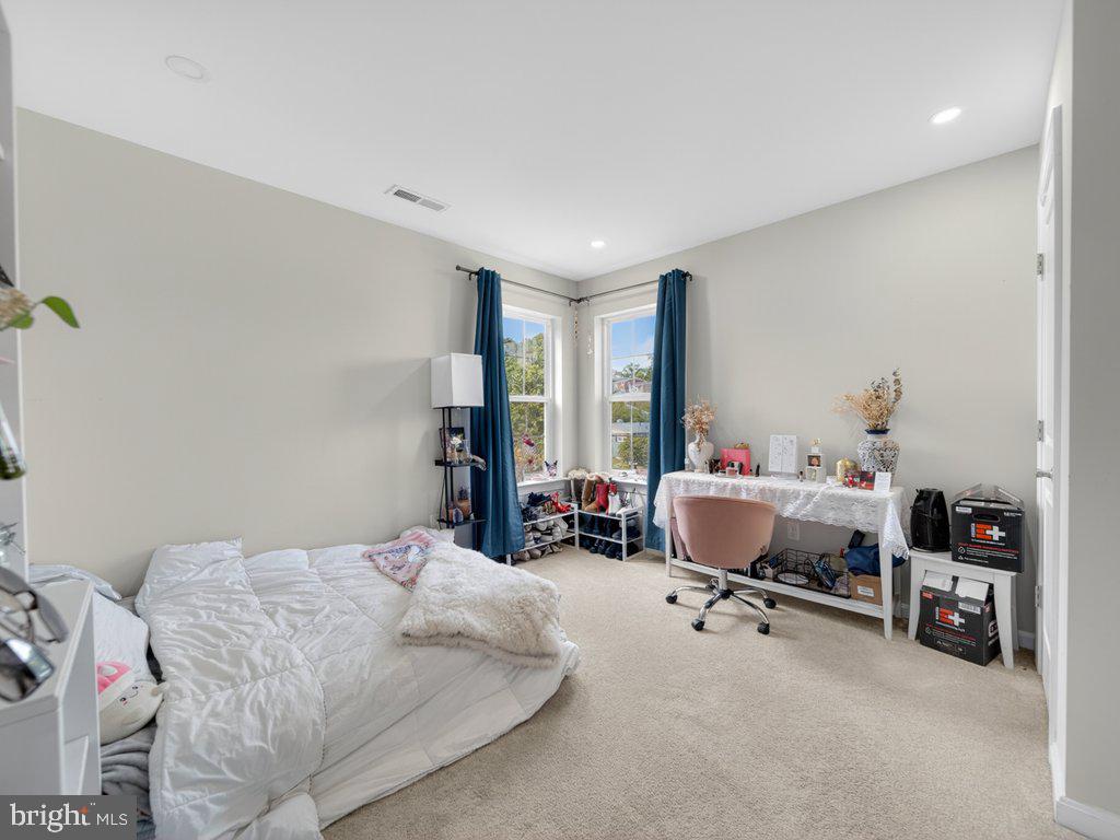 CAPITOL HEIGHTS - Residential
