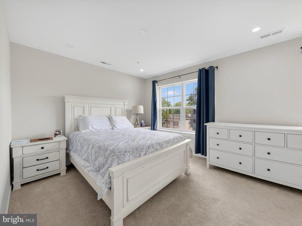 CAPITOL HEIGHTS - Residential