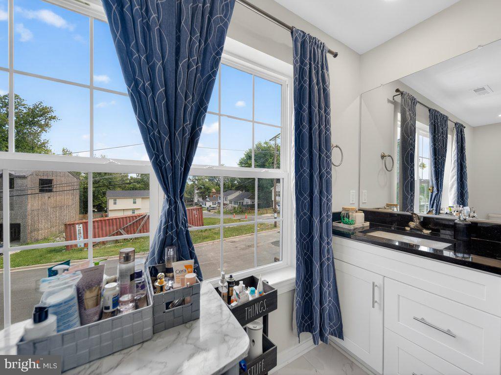 CAPITOL HEIGHTS - Residential