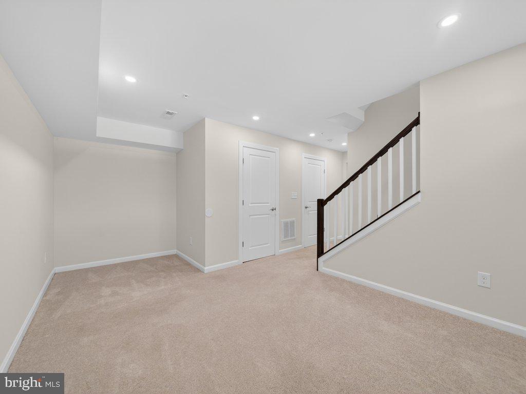 CAPITOL HEIGHTS - Residential