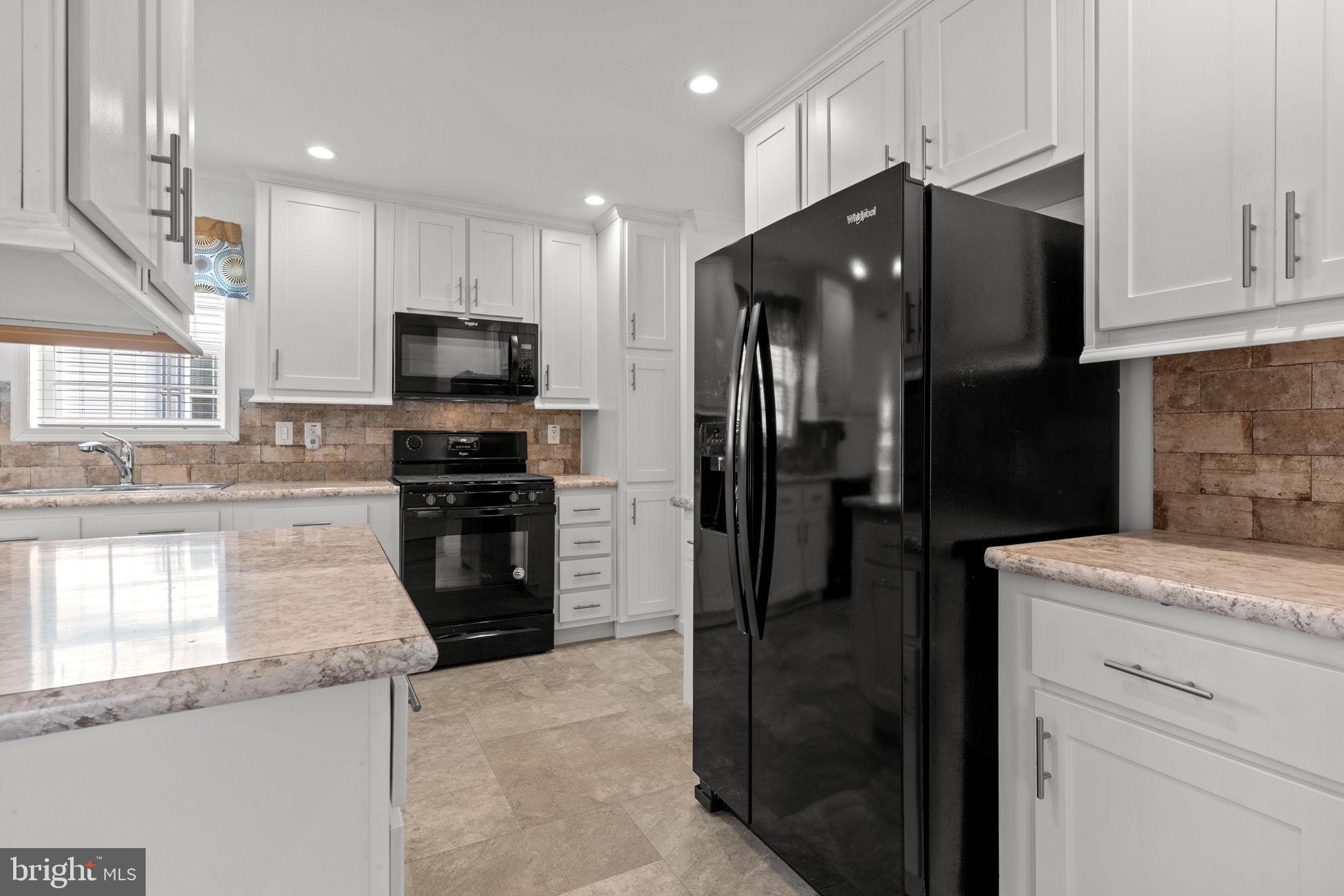 EASTERN DAWN MHP - Residential