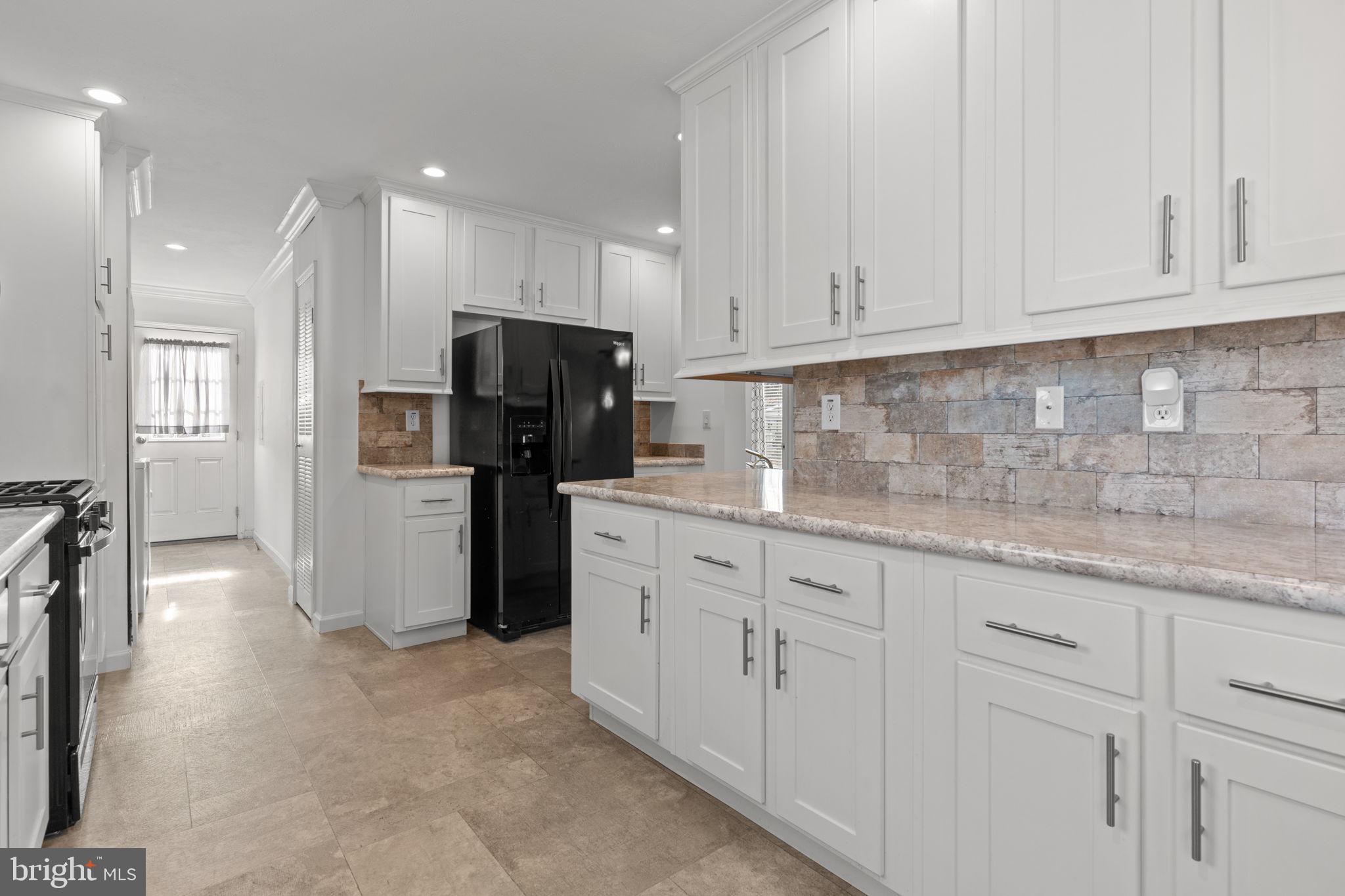 EASTERN DAWN MHP - Residential