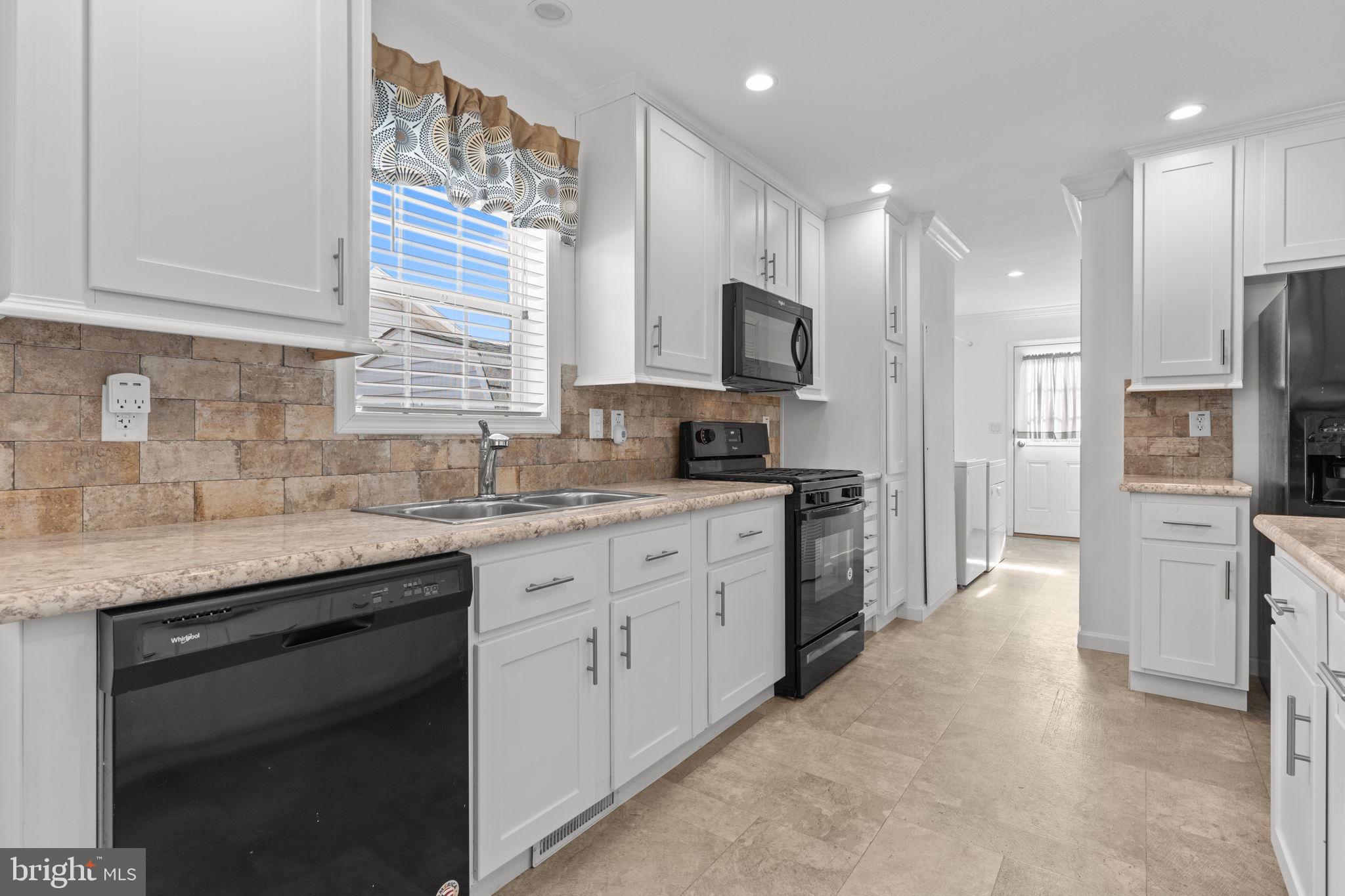 EASTERN DAWN MHP - Residential