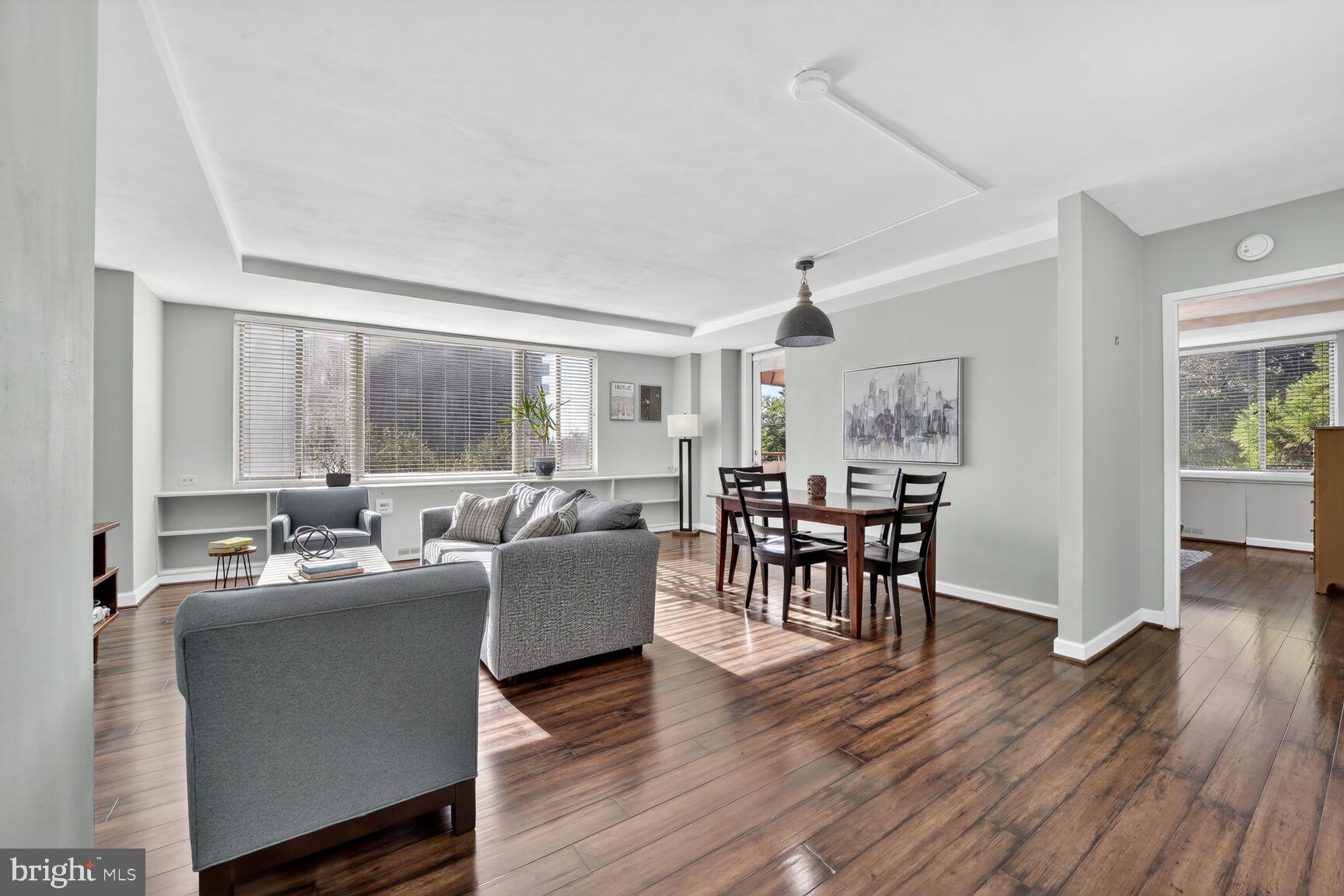 RIVER PLACE WEST - Residential