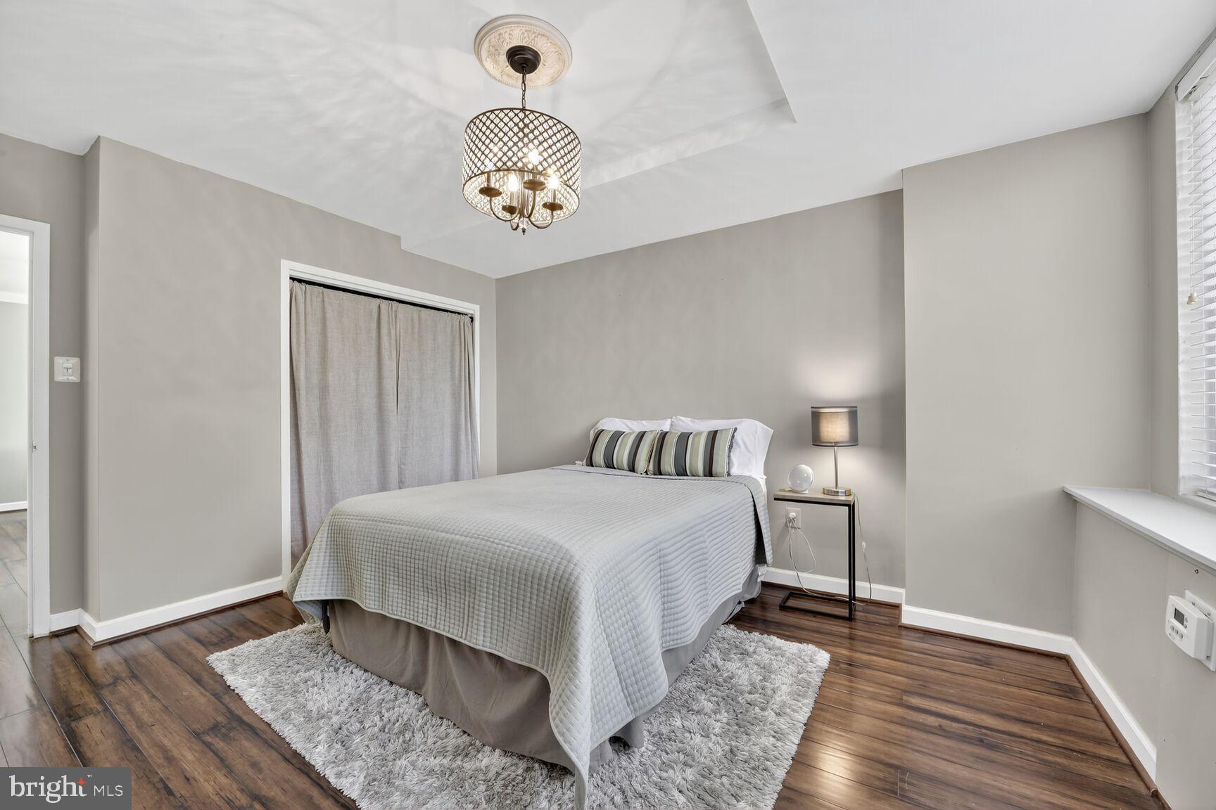 RIVER PLACE WEST - Residential