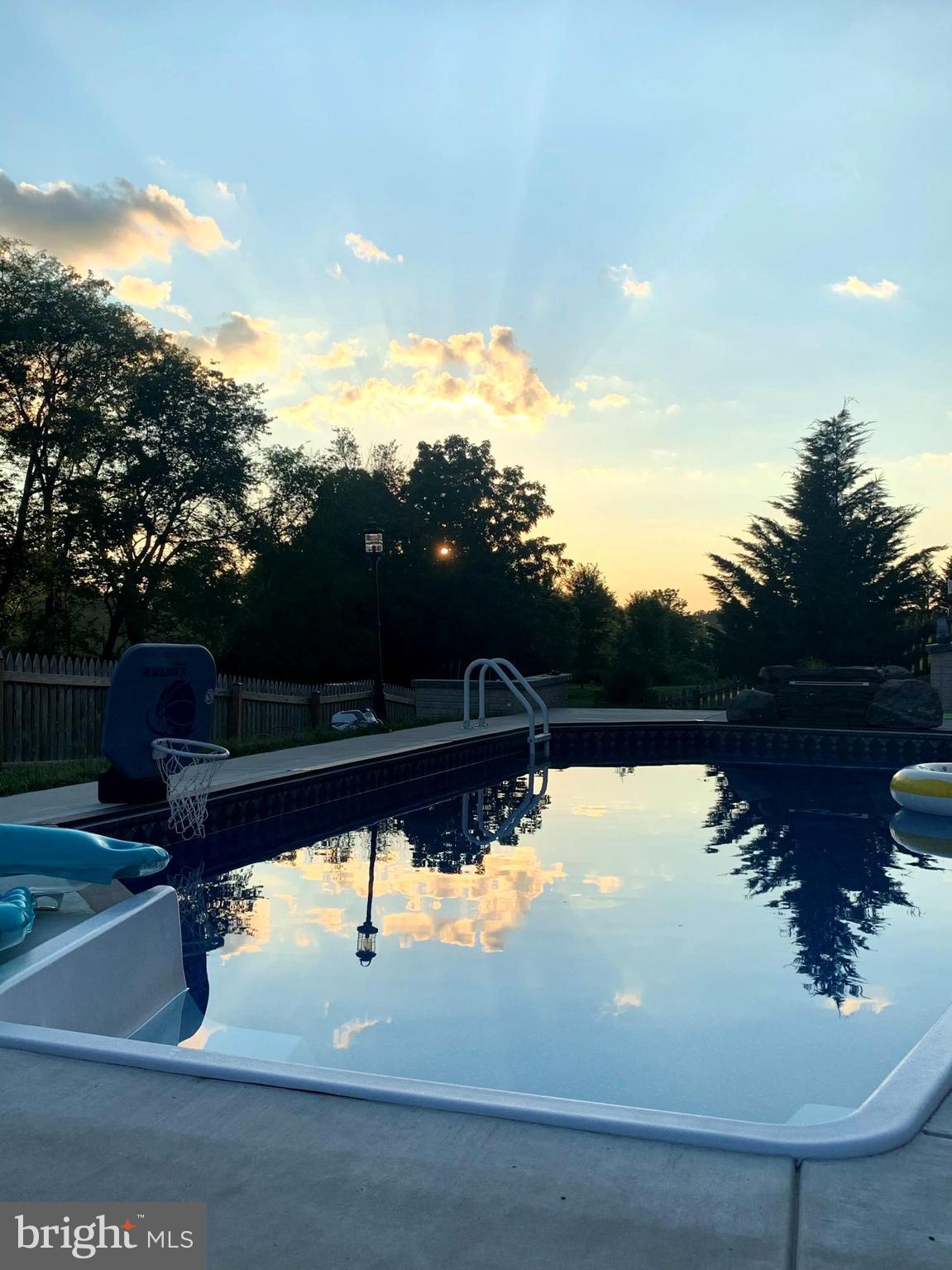 132 JOSHUA DRIVE
