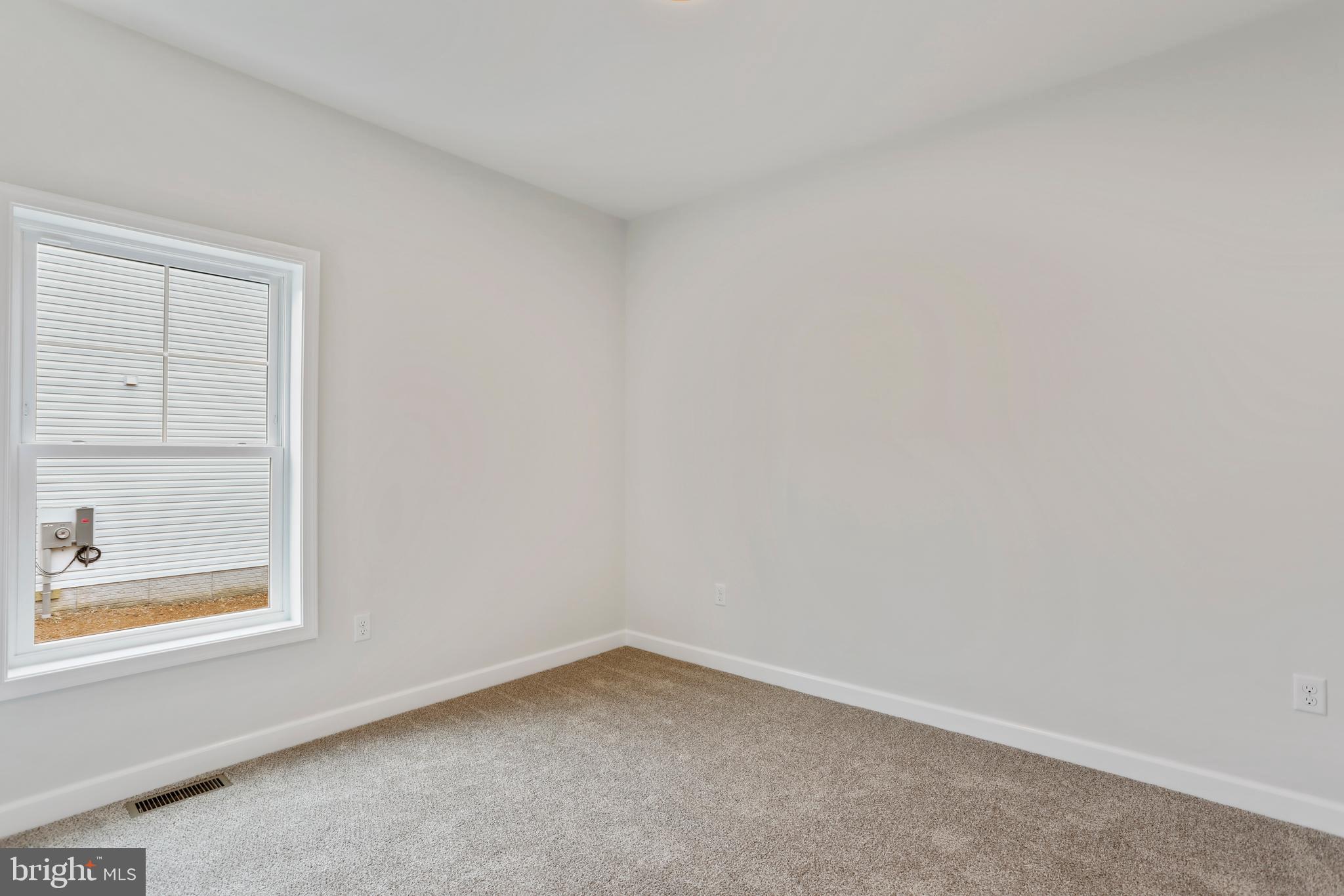 MIDDLE CREEK VISTAS - Residential