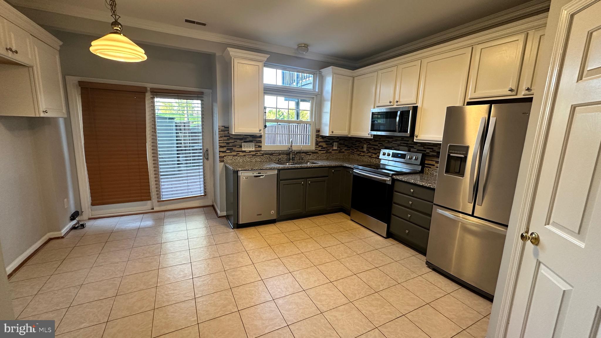 COMPTON VILLAGE - Residential Lease