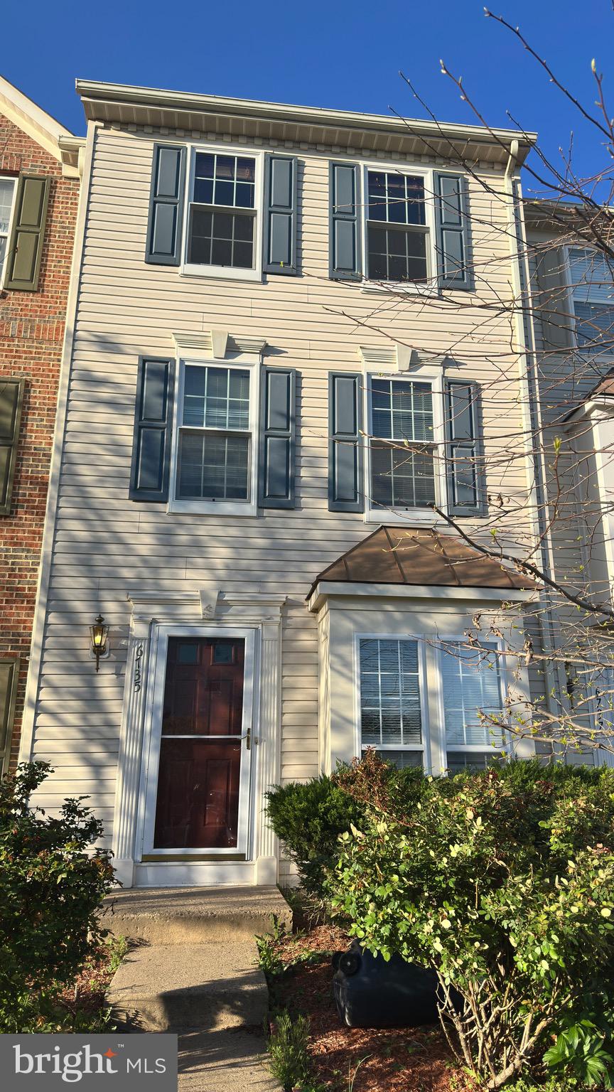 COMPTON VILLAGE - Residential Lease