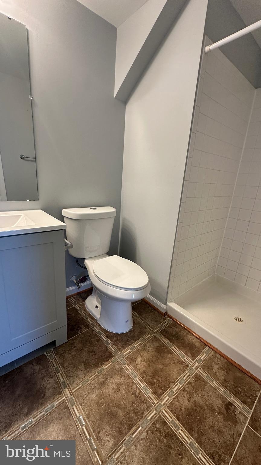 COMPTON VILLAGE - Residential Lease