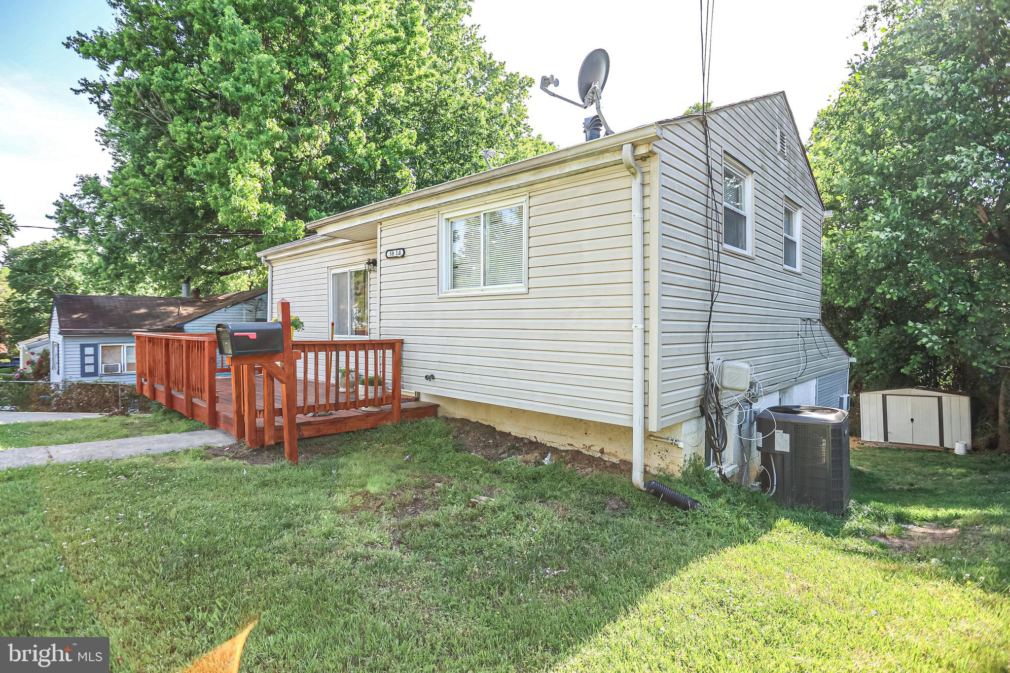 EAST PINES - Residential