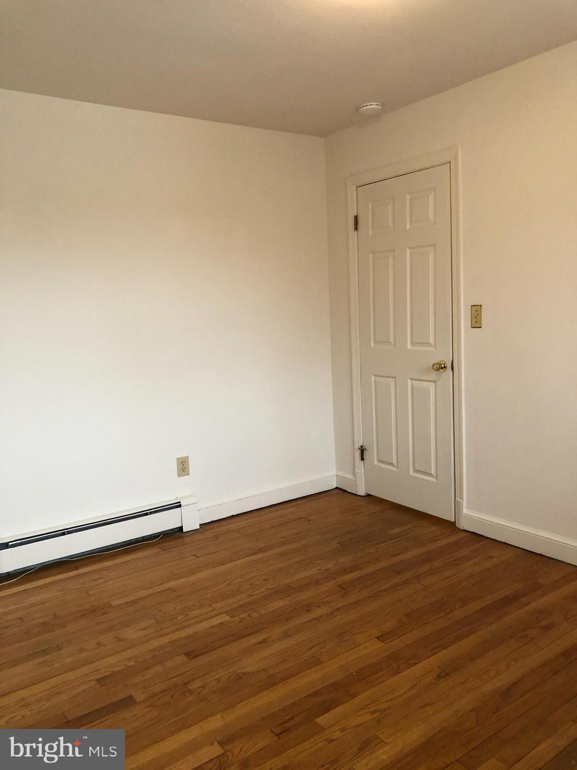 LAUREL PARK - Residential Lease