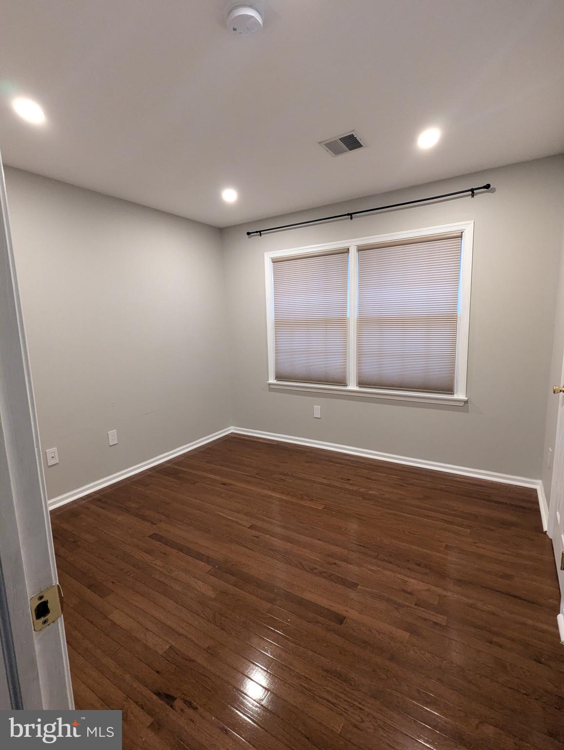 TATAMY HUNT - Residential Lease