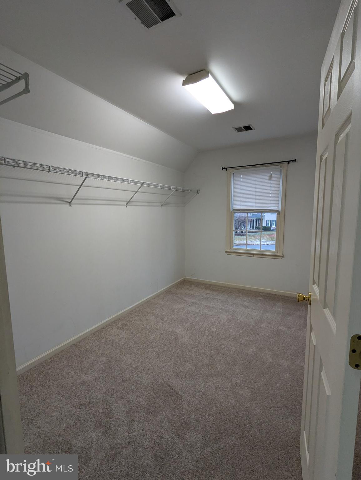 TATAMY HUNT - Residential Lease